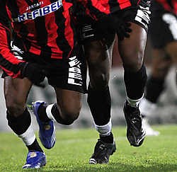 Sportvakbond Sporta denkt dat meer dan de helft van de 202 buitenlanders in onze competitie het slachtoffer zal zijn van de wetswijziging, hoofdzakelijk Afrikanen. photo news<br>