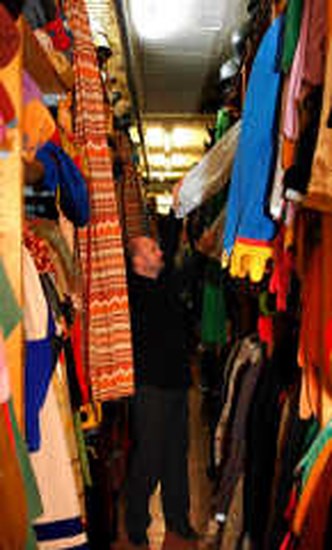 Het Is Hier Eigenlijk Een Reusachtige Verkleedkoffer Antwerpen