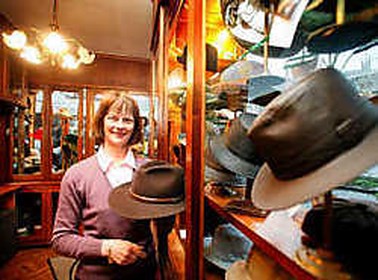 sokken Coöperatie skelet Laatste hoeden te koop bij Klakkenhuizeke (Mechelen) | De Standaard Mobile