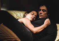 Halle Berry en Benicio Del Toro. dg<br>