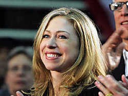 Chelsea Clinton wordt geprezen om haar werkkracht en intelligentie. ap<br>