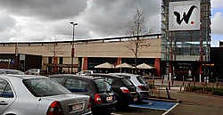 Zeventig procent van de consumenten uit andere gemeenten trekt in Sint-Niklaas uitsluitend naar het Waasland Shopping Center.Paul De Malsche