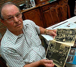 Pierre Stippelmans overleefde de gruwel van de oorlog en de concentratie- kampen. Gert Devocht