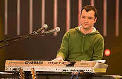 Miguel Wiels Pianist Componist Lochristi De Standaard Mobile