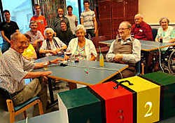 Het elektronische systeem kon op heel wat positieve reacties rekenen in het rusthuis. Lily Leys