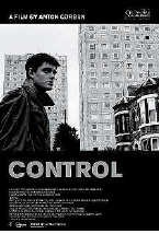 De film is in zwart-wit opgenomen. if