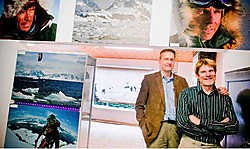 Vanaf zaterdag loopt in het Ecomuseum de tentoonstelling 'Belgen op de Zuidpool'. Luc Verbeeck (links) en Eddy Stuer (van vzw De Steenschuit) verwachten namens de organisatie alvast heel wat volk. Inge Van den Heuvel<br>