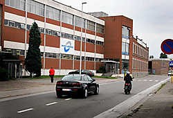Het Hobokense bedrijf Hayes Lemmerz: in oktober staan alle 258 werknemers op straat. 'Zo'n drastische ingreep hadden we niet verwacht', zeggen de vakbonden. Koen Fasseur<br>