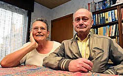 Maria Ooghe nam Paul Degroote in huis, zeer tegen de zin van de familie van de garagist op rust.<br> Frank Meurisse