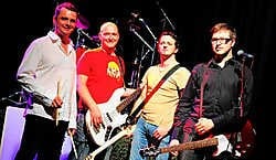 Beezler hoopt Vlaamse, Waalse en Noord-Franse podia te veroveren met eclectische rock.Patrick Holderbeke<br>