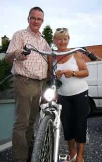 Burgemeester Eddie De Block is Mariette De Nil enorm dankbaar omdat ze verhinderde dat zijn fiets gestolen werd.
