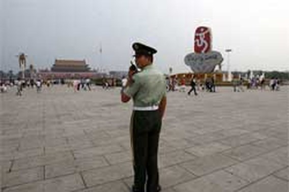 China controleert buitenlandse media op Tiananmen-plein
