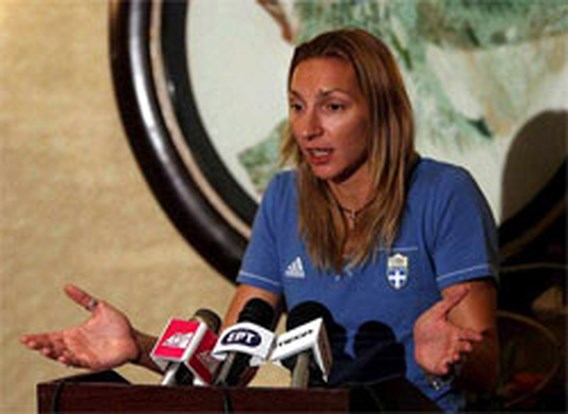 IOC gaat coach Halkia vervolgen