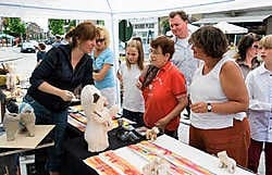 Op de kunstmarkt toonden dit weekend 75 artiesten hun talent. Stefaan Beel<br>