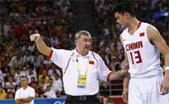 Litouwse coach van China stopt ermee