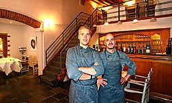 Chefs Kristof Begyn en Didier De Roover: 'We hebben deze week onze gerechten vaak geoefend.'Koen Merens