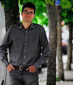 'Ik kan niet anders dan vaststellen dat de beslissing om zo weinig mogelijk Afghanen te beschermen, puur politiek geïnspireerd is.' Herman Ricour<br>