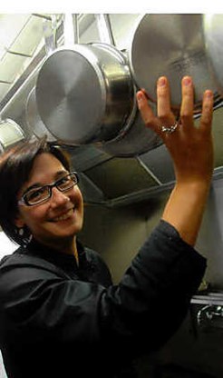 Ann De Roy roert voortaan met een Gouden Garde in haar kookpotten.Carol Verstraete