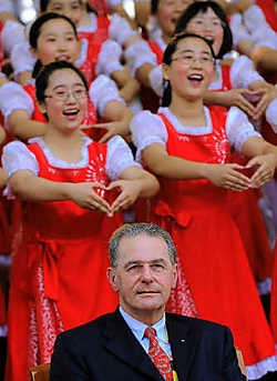 Het heeft er alle schijn van dat Jacques Rogge de Winterspelen van Vancouver 2010 en de Spelen van Londen 2012 als IOC-voorzitter zal meemaken.blg<br>