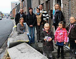 Buurtbewoners van de 's Herenbaan willen dat er iets gebeurt om meer ongevallen te vermijden. 'Waarom wordt er hier nooit geflitst?' <br>Eddy Van Ranst