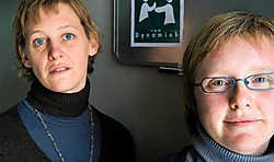 Mensen met autisme kunnen bij Els Mattelin en Sofie Raçon terecht om beter te leren omgaan met hun handicap in hun relaties, vrije tijd en op het werk.Stefaan Beel<br>