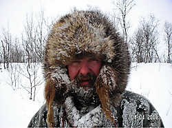 Eric Pireyn begeleidt expedities met de hondenslee in Lapland. if<br>