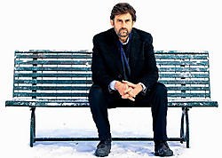 Nanni Moretti speelt de hoofdrol, en doet dat voor een keer eens niet in zijn eigen film. rr<br>