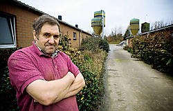 Victor Holsbeek vreest dat hij zijn grond en zijn bedrijf moet opofferen aan de industrie. Jef Collaer