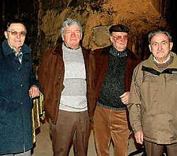 Leon Vos, Mathieu Scholberg, Pierre Tans en Gerard Biesmans maakten de ramp destijds mee. Gert Devocht<br>