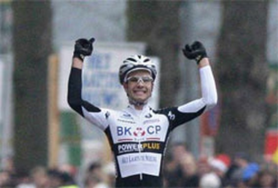 Niels Albert wint Witloofveldrit in Tervuren