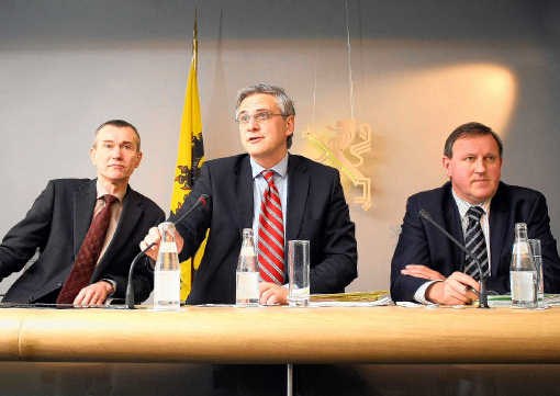 Frank Vandenbroucke, Kris Peeters en Dirk Van Mechelen: voorbestemd om met elkaar door te gaan. belga