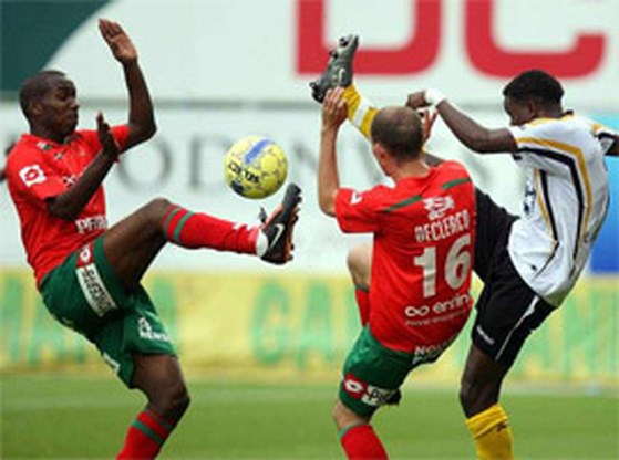 Zulte Waregem in slotminuten langszij