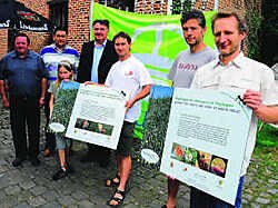 De gemeente plaatste twee soorten borden in de gemeente. Een over de soorten vlinders die gedijen in Pepingen. Een tweede met meer info over het maaibeheer van de gemeente. Ingrid Depraetere