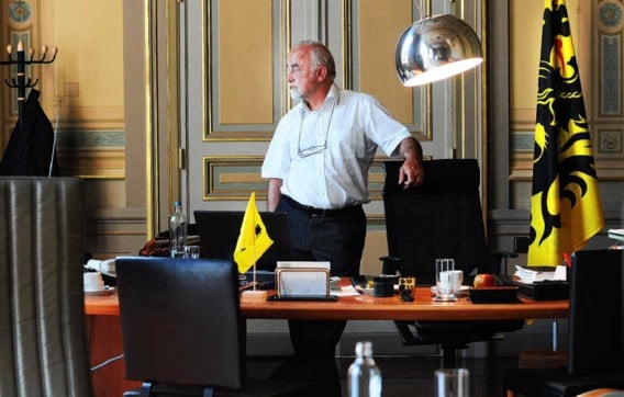 Jan Peumans: 'Het Vlaamse Parlement moet de Vlaamse regering veel meer achter haar veren zitten.' Ivan Put