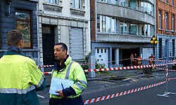 Een gedeelte van de Jasparlaan werd afgesloten. Technici van Vivaqua doen er alles aan om het probleem zo snel mogelijk op te lossen. Bruno Depover
