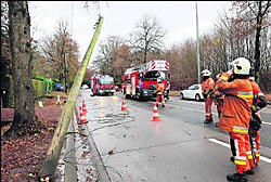 De storm rukte elektriciteitsdraden af. Pascal Vigneron