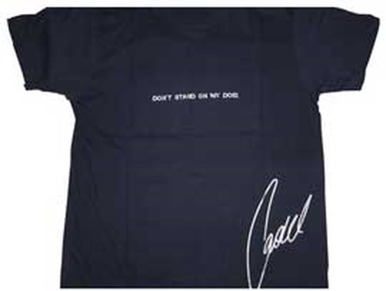 Woede-uitbarsting inspireert Cadel Evans voor grofgebekt T-shirt