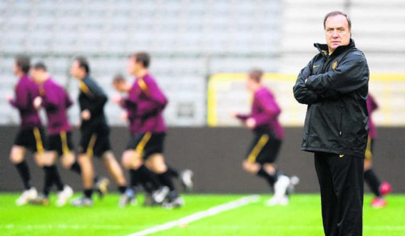 Dick Advocaat wordt allicht donderdag als nieuwe coach van de regerende Nederlandse landskampioen AZ voorgesteld.belga