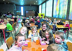 'De kinderen eten voortaan in het Vikinghuis', getuigt adjunct-directeur Lieve Lema. Stefaan Beel