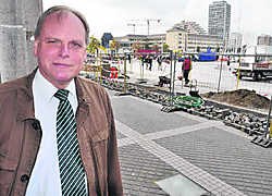 Burgemeester Vandecasteele plant tientallen wegenwerken in 2010. efo