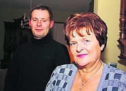 Schepen Diana Cannoot wordt 65 en geeft haar sjerp door aan Lieven Huys. Marc Debruyne