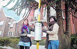 Hanne en Tina zijn het idee van latere bussen heel genegen.shb
