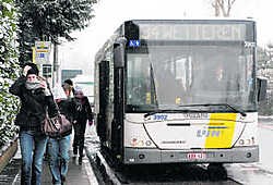 In Destelbergen gaat, volgens onze lezers, het busaanbod nog net, maar in Heusden krijgt De Lijn een 'onvoldoende'.gia