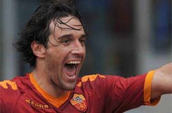 Toni scoort, Juve alweer onderuit