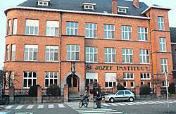 Het imposante scholencomplex is het werk van de zusters. Alain Trappeniers