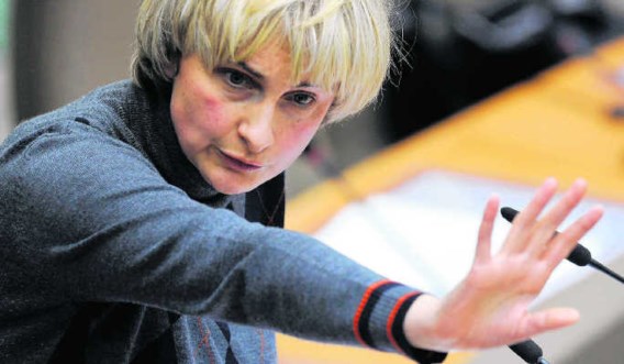 Hilde Crevits: 'Ik heb dit beter gelezen dan u, hé?' blg