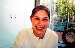 Verpleegster Tinne Adriaensen (28) werd op 18 oktober overreden door Willem V.G. die na het ongeval vluchtmisdrijf pleegde. Louis Verbraeken