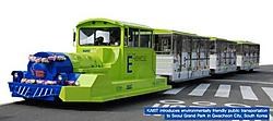 Koreaanse bus laadt op via de weg.