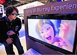 Fabrikant Panasonics 3D-tv's liggen deze week als eerste in de Amerikaanse winkels, Sony en Samsung volgen op de voet.