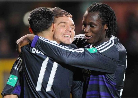 Anderlecht met zes punten voorsprong naar Play-off 1